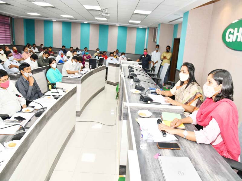 The highest priority for the cleanliness of the city - Mayor Vijayalakshmi