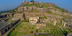 •	Golconda Fort