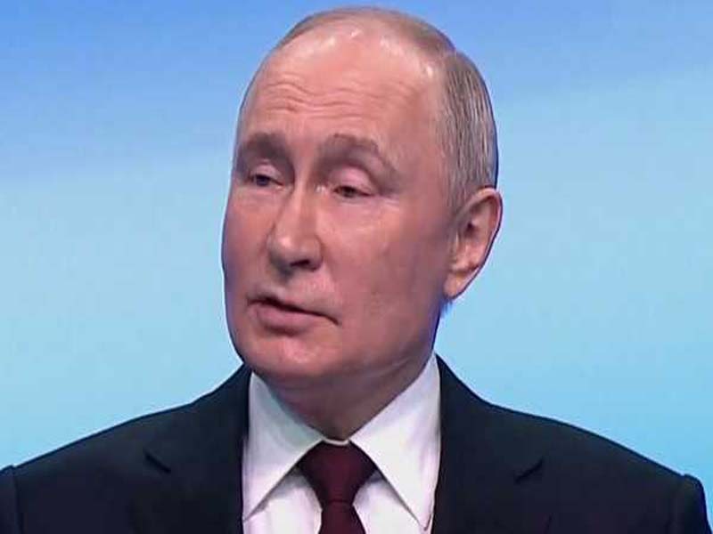 Despite a difficult international environment, relations between China and Russia are still developing: Putin